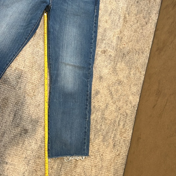 Levi’s Wedgie Straight Jeans - Picture 3 of 5